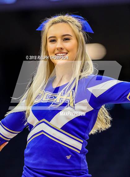 Thumbnail 3 in Del Campo vs. Rocklin (@ Golden 1 Center) photogallery.