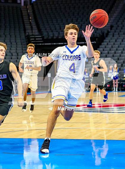 Thumbnail 3 in Del Campo vs. Rocklin (@ Golden 1 Center) photogallery.