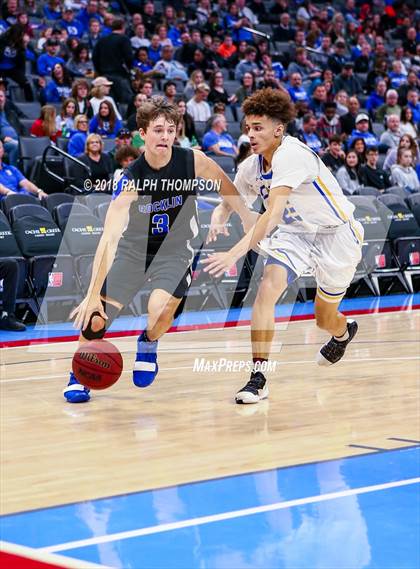 Thumbnail 3 in Del Campo vs. Rocklin (@ Golden 1 Center) photogallery.