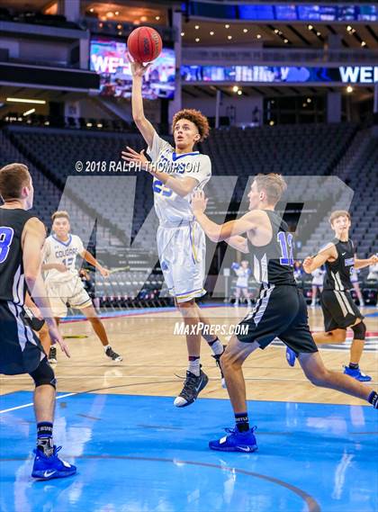 Thumbnail 2 in Del Campo vs. Rocklin (@ Golden 1 Center) photogallery.