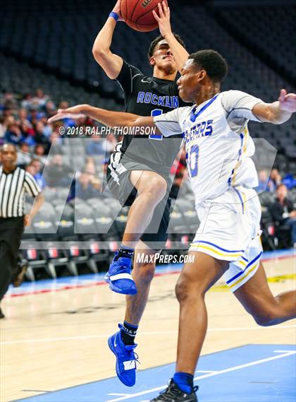 Thumbnail 2 in Del Campo vs. Rocklin (@ Golden 1 Center) photogallery.