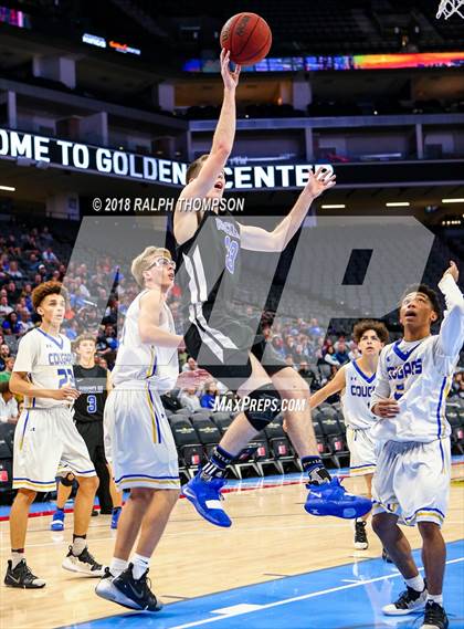 Thumbnail 2 in Del Campo vs. Rocklin (@ Golden 1 Center) photogallery.