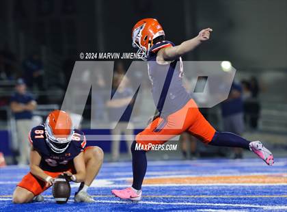 Thumbnail 1 in Sierra Canyon vs Chaminade photogallery.
