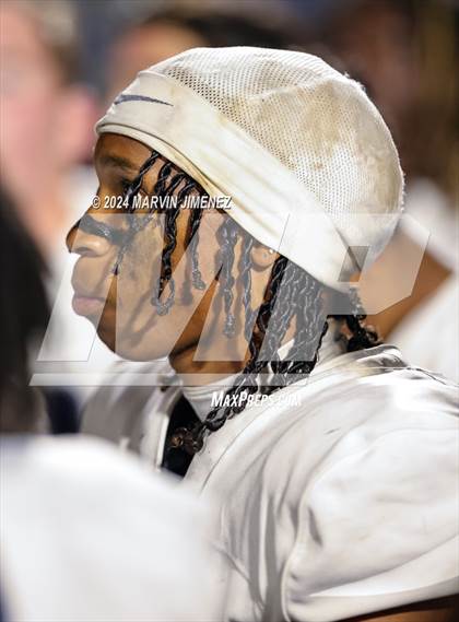Thumbnail 3 in Sierra Canyon vs Chaminade photogallery.