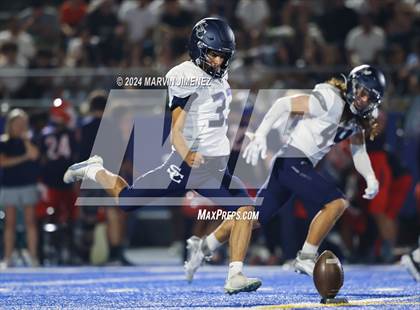 Thumbnail 3 in Sierra Canyon vs Chaminade photogallery.