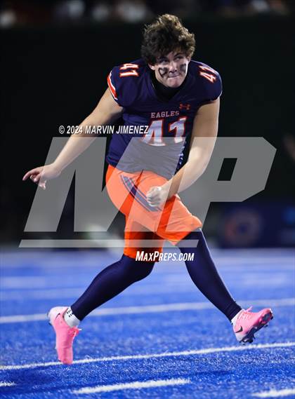 Thumbnail 2 in Sierra Canyon vs Chaminade photogallery.