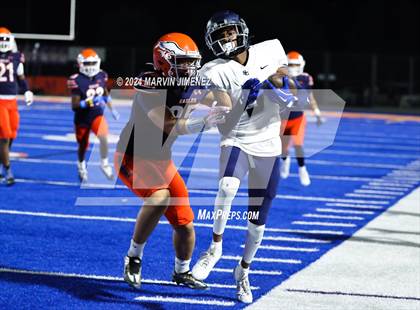 Thumbnail 2 in Sierra Canyon vs Chaminade photogallery.