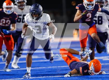 Thumbnail 2 in Sierra Canyon vs Chaminade photogallery.