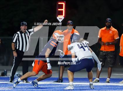 Thumbnail 1 in Sierra Canyon vs Chaminade photogallery.