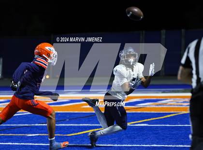 Thumbnail 2 in Sierra Canyon vs Chaminade photogallery.