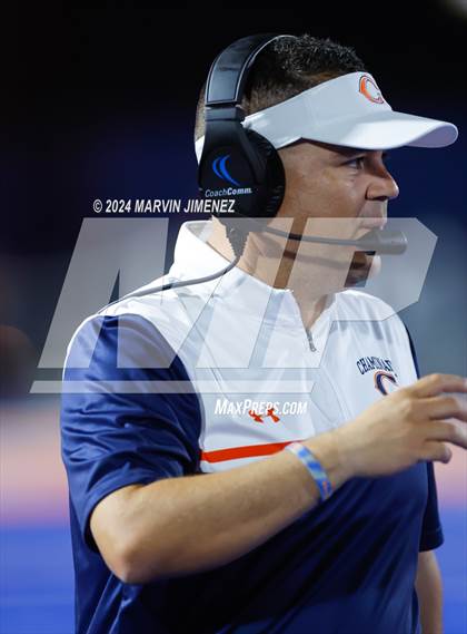 Thumbnail 1 in Sierra Canyon vs Chaminade photogallery.