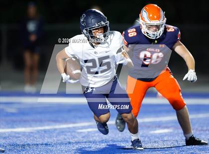Thumbnail 2 in Sierra Canyon vs Chaminade photogallery.