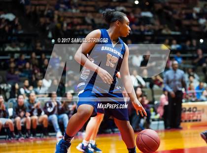 Thumbnail 1 in Bakersfield vs. Independence (CIF CS D2 Final) photogallery.