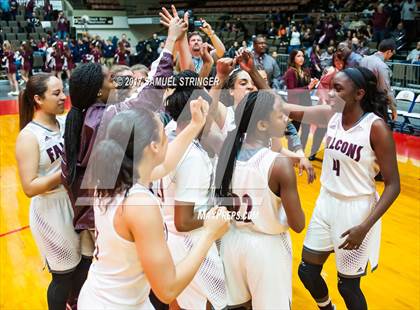 Thumbnail 3 in Bakersfield vs. Independence (CIF CS D2 Final) photogallery.