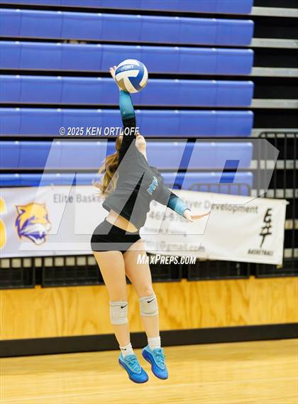 Thumbnail 3 in JV: Seckinger @ Brookwood photogallery.