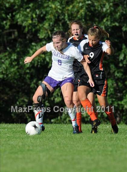 Thumbnail 1 in Nashua South vs Keene photogallery.