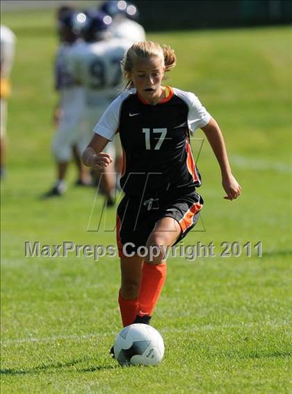 Thumbnail 3 in Nashua South vs Keene photogallery.