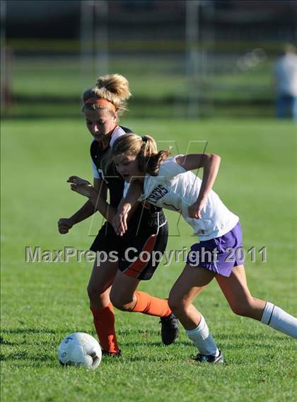 Thumbnail 3 in Nashua South vs Keene photogallery.