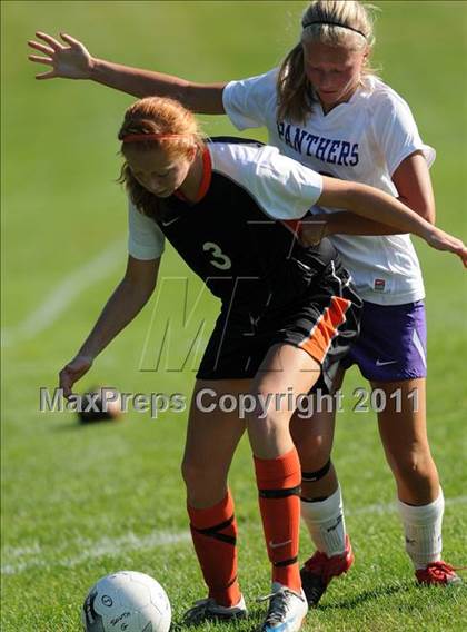 Thumbnail 3 in Nashua South vs Keene photogallery.