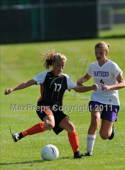 Thumbnail 1 in Nashua South vs Keene photogallery.