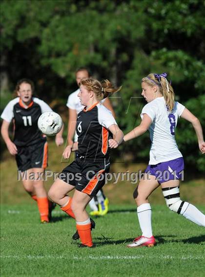 Thumbnail 3 in Nashua South vs Keene photogallery.