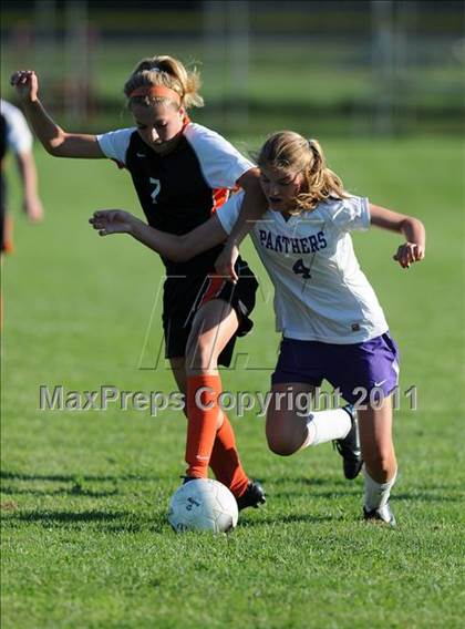 Thumbnail 1 in Nashua South vs Keene photogallery.