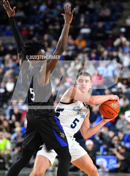 Thumbnail 2 in Curtis vs. Olympia (WIAA 4A Final) photogallery.