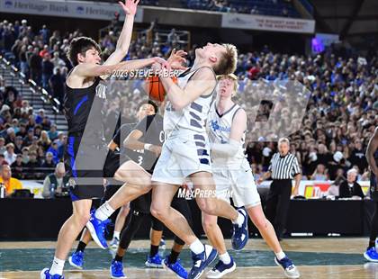 Thumbnail 2 in Curtis vs. Olympia (WIAA 4A Final) photogallery.