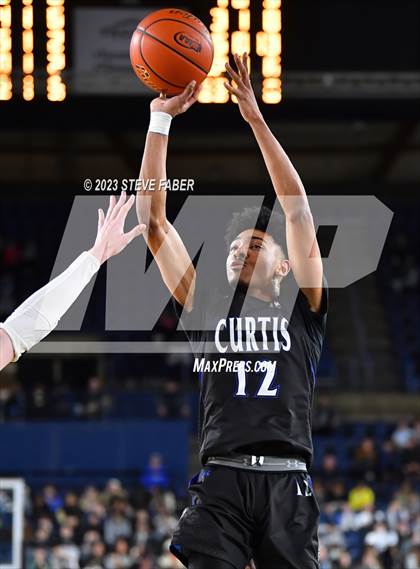 Thumbnail 2 in Curtis vs. Olympia (WIAA 4A Final) photogallery.