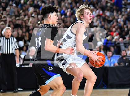 Thumbnail 1 in Curtis vs. Olympia (WIAA 4A Final) photogallery.