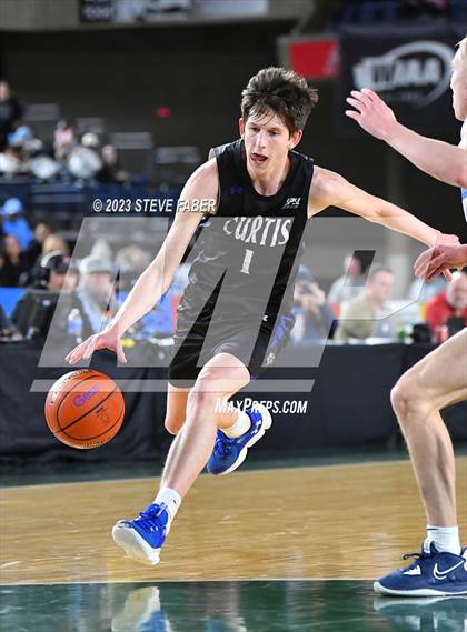 Thumbnail 1 in Curtis vs. Olympia (WIAA 4A Final) photogallery.