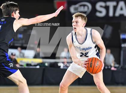 Thumbnail 1 in Curtis vs. Olympia (WIAA 4A Final) photogallery.