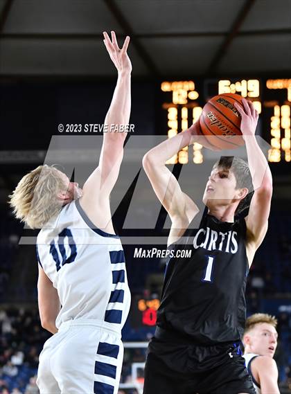 Thumbnail 1 in Curtis vs. Olympia (WIAA 4A Final) photogallery.