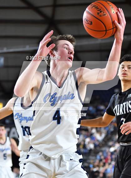 Thumbnail 3 in Curtis vs. Olympia (WIAA 4A Final) photogallery.