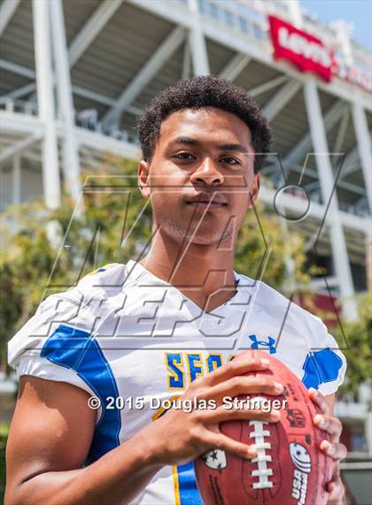 Thumbnail 1 in Serra (USA Football/MaxPreps Media Day Event) photogallery.