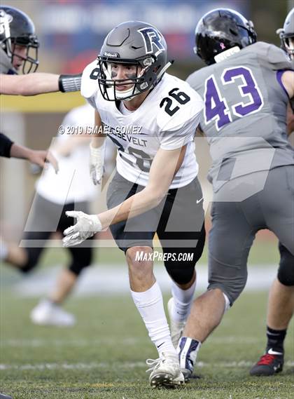 Thumbnail 2 in Roosevelt vs Discovery Canyon (CHSAA 3A Round 1 Playoff) photogallery.