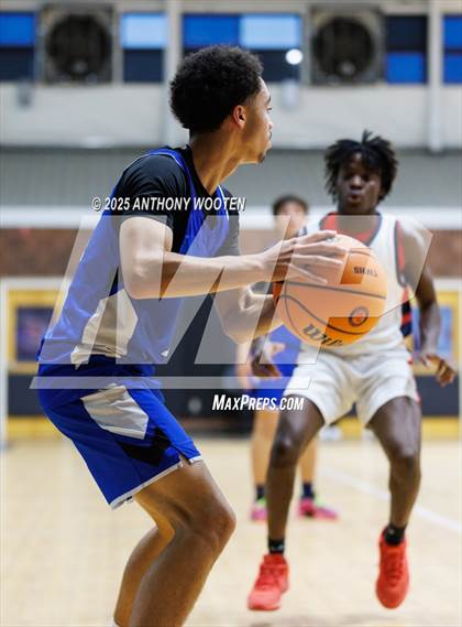 Thumbnail 3 in JV: Fayetteville Christian @ Freedom Christian Academy photogallery.