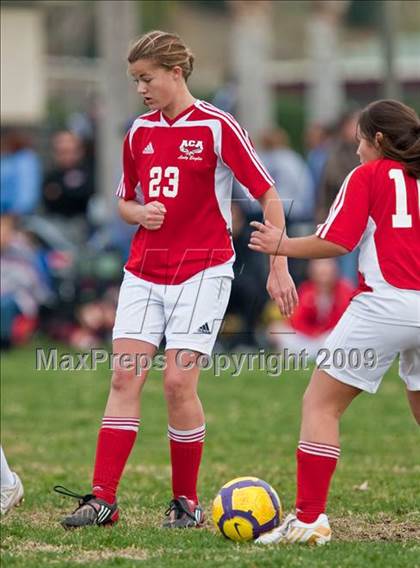 Thumbnail 2 in Glendora vs. Arrowhead Christian photogallery.