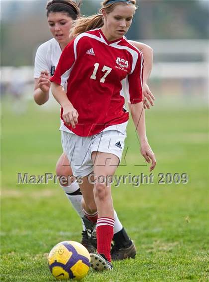 Thumbnail 3 in Glendora vs. Arrowhead Christian photogallery.