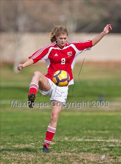 Thumbnail 3 in Glendora vs. Arrowhead Christian photogallery.