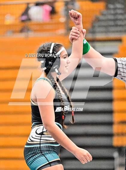 Thumbnail 2 in Duals of Steele photogallery.