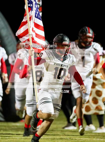 Thumbnail 2 in Trenton @ Collinsville photogallery.