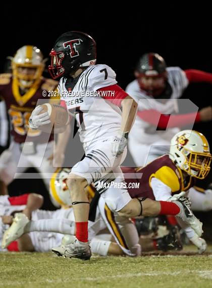 Thumbnail 2 in Trenton @ Collinsville photogallery.