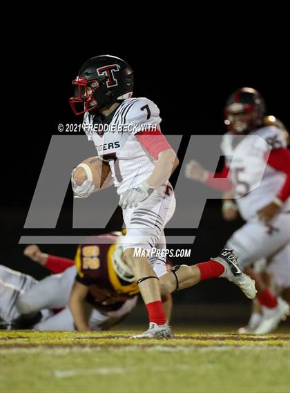 Thumbnail 3 in Trenton @ Collinsville photogallery.