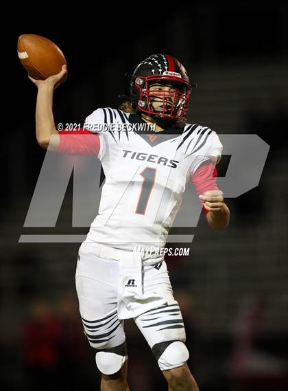 Thumbnail 2 in Trenton @ Collinsville photogallery.