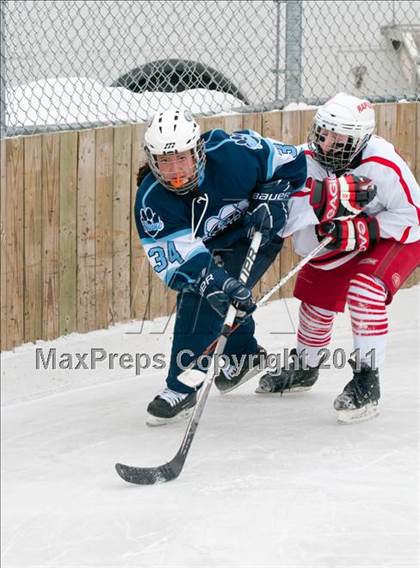 Thumbnail 3 in Coon Rapids vs Blaine (Outdoor Classic JV) photogallery.