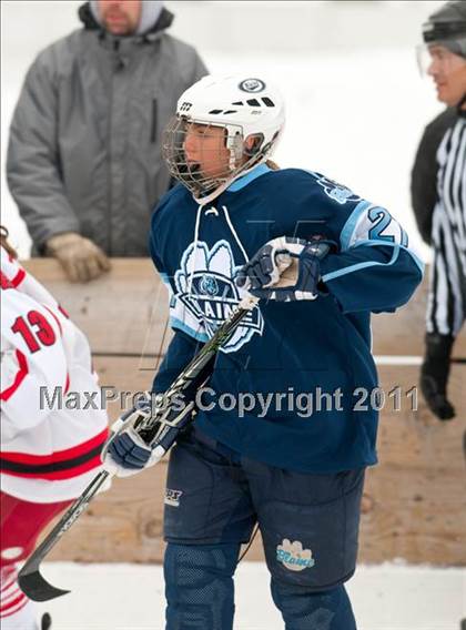 Thumbnail 2 in Coon Rapids vs Blaine (Outdoor Classic JV) photogallery.