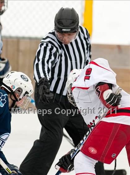 Thumbnail 3 in Coon Rapids vs Blaine (Outdoor Classic JV) photogallery.