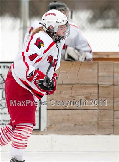 Thumbnail 2 in Coon Rapids vs Blaine (Outdoor Classic JV) photogallery.