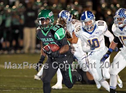 Thumbnail 2 in Upland vs. Charter Oak (CIF SS Playoffs) photogallery.